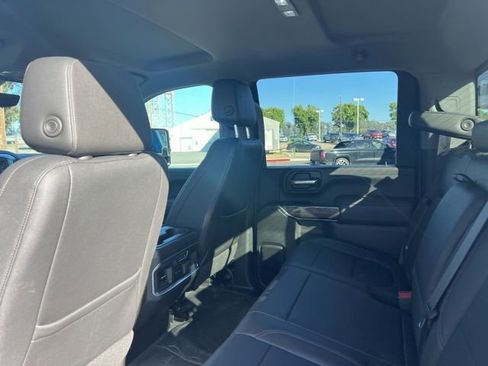 Used 2022 Chevrolet Silverado 2500 LTZ w/ LTZ Premium Package AWD/4WD image 17