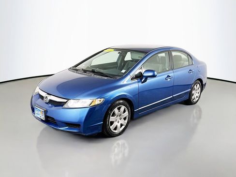 Used 2010 Honda Civic LX image 3