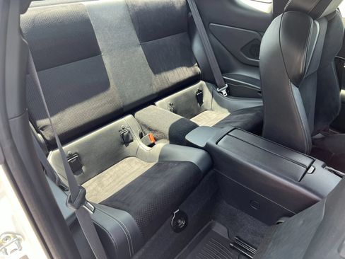 Used 2024 Toyota GR86 Premium RWD image 18