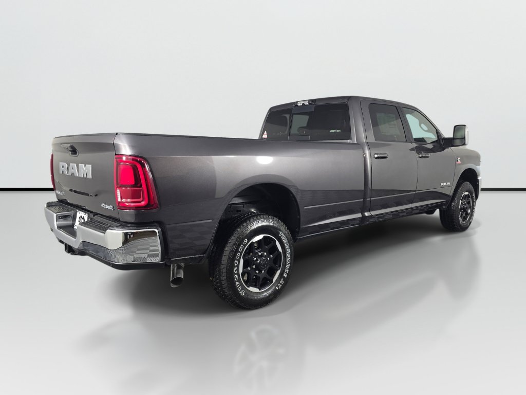 New 2026 RAM 2500 Laramie AWD/4WD image 4