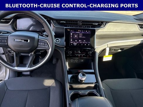 New 2026 Jeep Grand Cherokee L Laredo RWD image 6