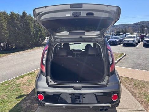 Used 2019 Kia Soul ! FWD image 14