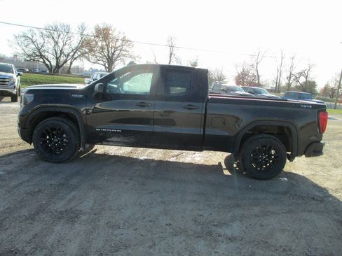 New 2026 GMC Sierra 1500 Pro w/ Graphite Edition AWD/4WD image 9