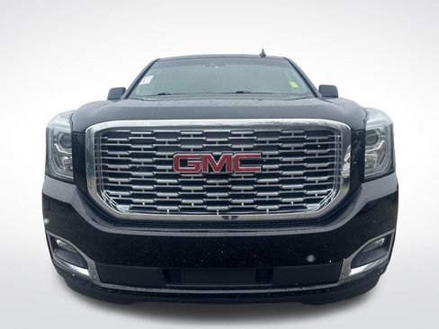 Used 2018 GMC Yukon Denali w/ Open Road Package image 11