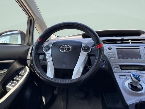 Used 2014 Toyota Prius Three FWD image 21