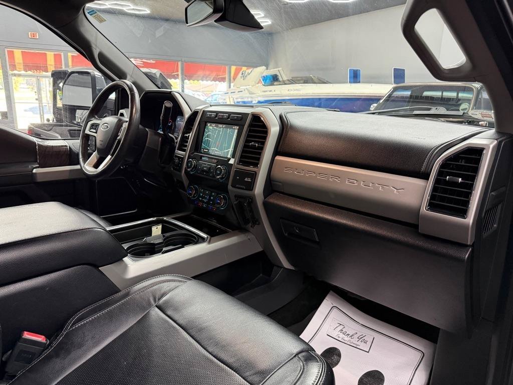 Used 2019 Ford F350 Lariat w/ Lariat Ultimate Package AWD/4WD image 19
