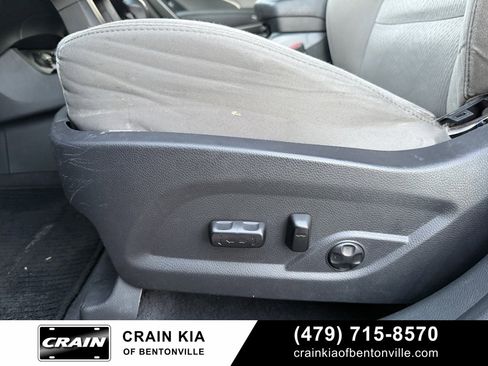 Used 2018 Hyundai Santa Fe Sport w/ 2.4L Value Package 02 image 12