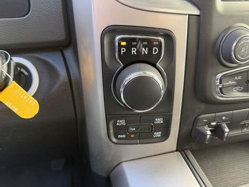 Used 2019 RAM 1500 Big Horn image 25