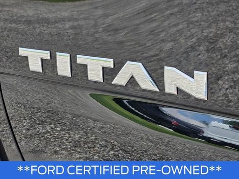 Used 2024 Nissan Titan SV w/ SV Convenience Package RWD image 7
