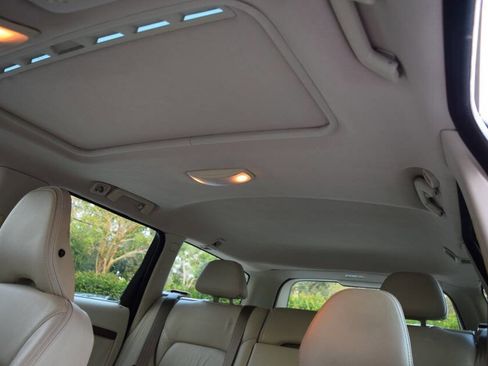 Used 2011 Volvo XC70 3.2 w/ Premium Pkg image 67