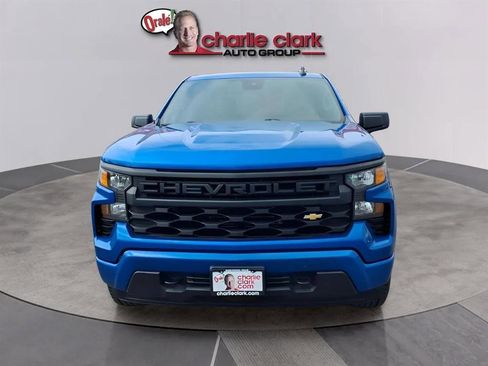 Used 2024 Chevrolet Silverado 1500 Custom image 8