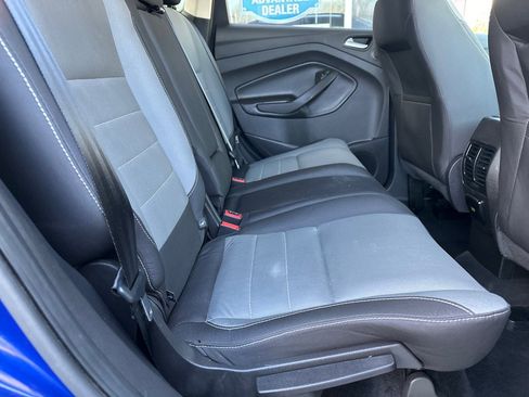 Used 2016 Ford Escape SE w/ Equipment Group 201A image 13