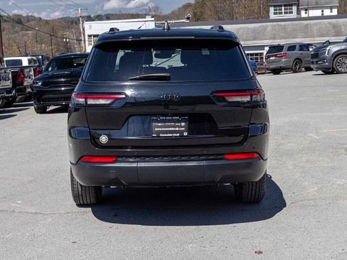 Used 2024 Jeep Grand Cherokee L Altitude image 5