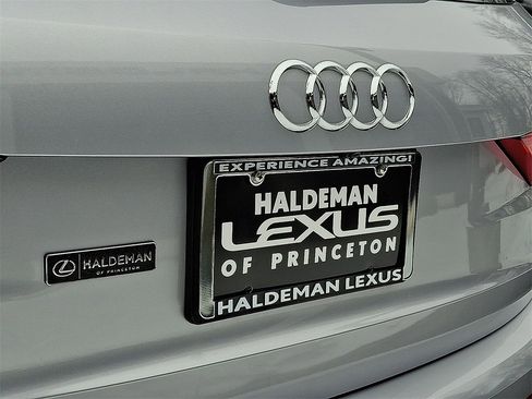 Used 2022 Audi Q3 2.0T Premium Plus w/ Premium Plus Package image 23