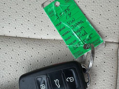 Used 2014 Volkswagen Jetta TDI image 25