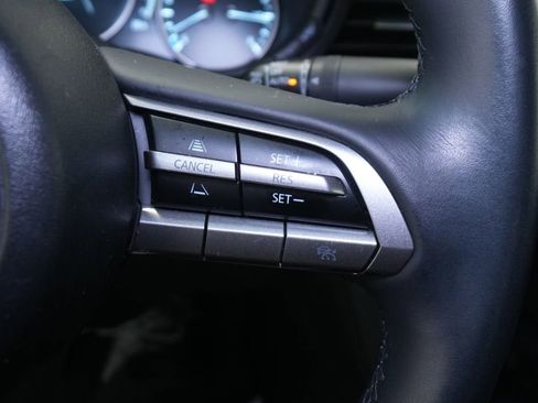 Used 2021 MAZDA MAZDA3 s image 30