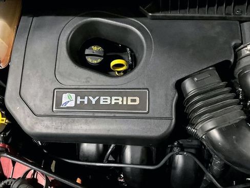 Used 2015 Ford C-MAX SE w/ Equipment Group 203A FWD image 27
