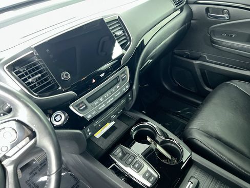 Used 2019 Honda Pilot Elite image 23