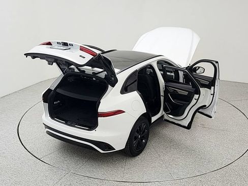 Certified 2026 Jaguar F-PACE R-Dynamic S AWD/4WD image 39