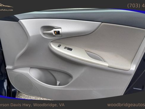 Used 2012 Toyota Corolla L image 25