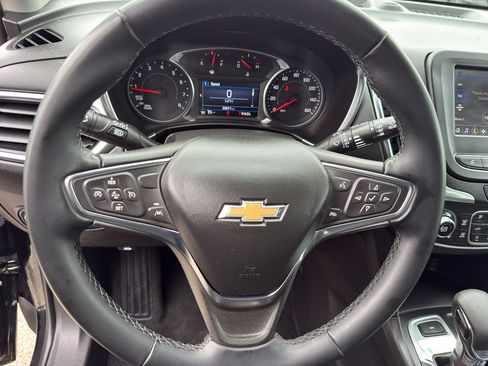 Used 2024 Chevrolet Equinox LT image 16