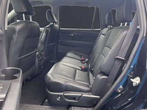 Used 2019 Honda Pilot Touring image 13