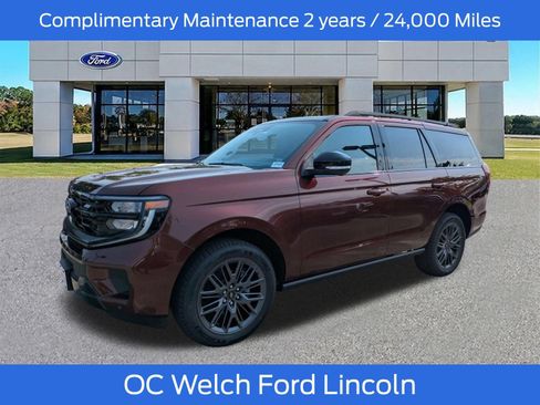 New 2027 Ford Expedition Platinum w/ Stealth Appearance Package RWD image 5