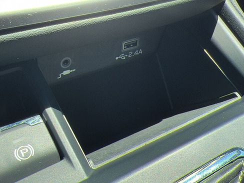 Certified 2024 Subaru Outback AWD/4WD image 20