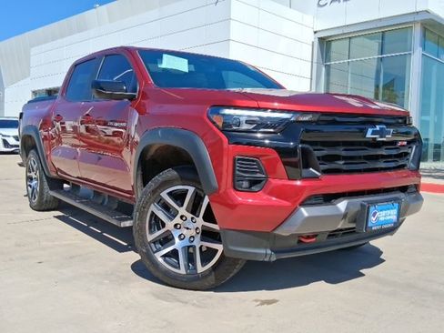 Used 2024 Chevrolet Colorado Z71 w/ Z71 Convenience Package 2 image 1