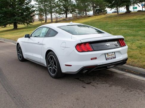 Used 2022 Ford Mustang Premium image 3