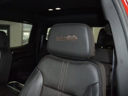Used 2022 Chevrolet Silverado 1500 High Country image 35