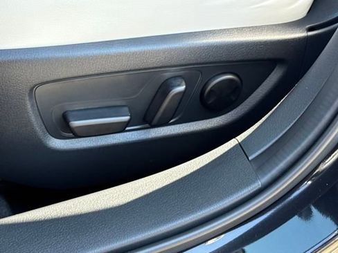 Certified 2025 MAZDA CX-30 2.5 Turbo w/ Premium Package image 6