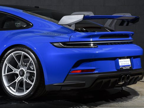 Used 2022 Porsche 911 GT3 RWD image 16
