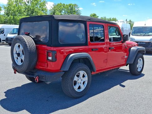 Used 2019 Jeep Wrangler Unlimited Sport S AWD/4WD image 5