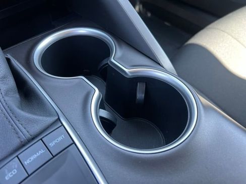 Certified 2023 Toyota Camry LE image 28