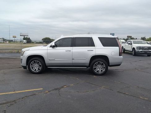 Used 2020 Cadillac Escalade 2WD image 4