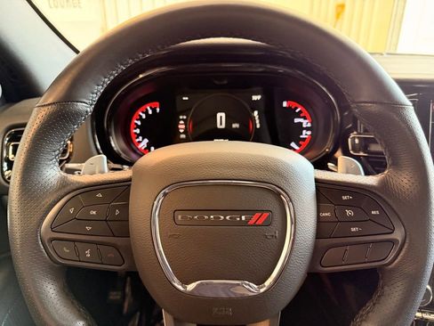 Used 2025 Dodge Durango GT AWD/4WD image 13