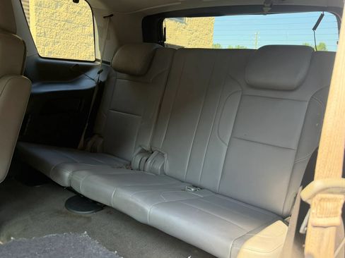Used 2015 Chevrolet Tahoe LT RWD image 32