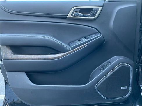 Used 2018 GMC Yukon XL Denali w/ Denali Ultimate Package image 9