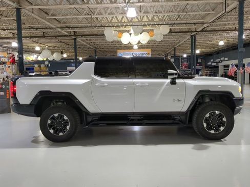 Used 2022 GMC Hummer EV Edition 1 w/ LPO, Illumination Package AWD/4WD image 5