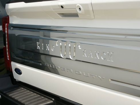 New 2025 Ford F350 King Ranch w/ Chrome Package image 17