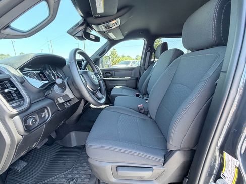 New 2026 RAM 2500 Tradesman AWD/4WD image 22