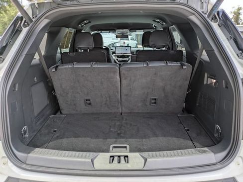 Used 2025 Ford Explorer ST AWD/4WD image 13