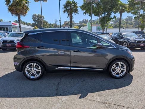 Used 2019 Chevrolet Bolt LT FWD image 4