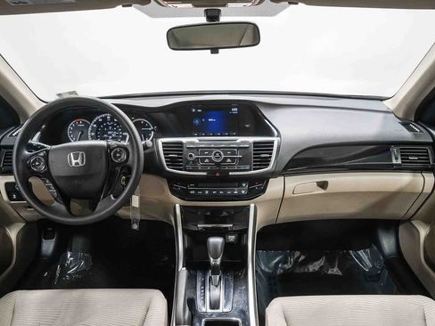 Used 2017 Honda Accord LX image 12