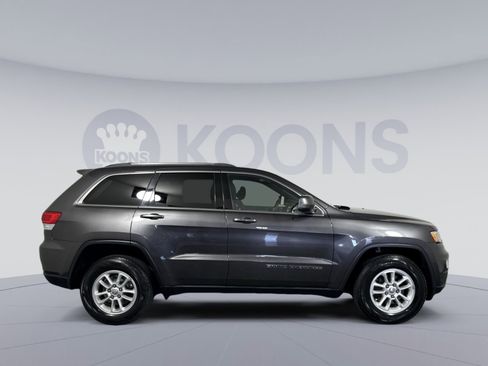 Used 2019 Jeep Grand Cherokee Laredo AWD/4WD image 8