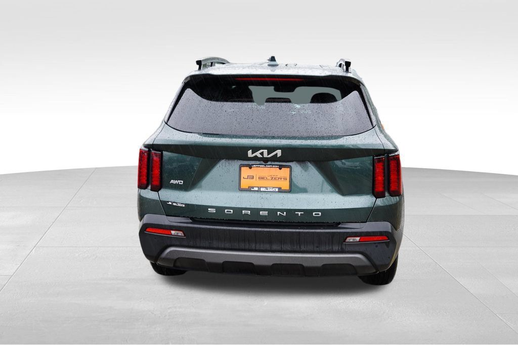 Certified 2022 Kia Sorento S AWD/4WD image 6