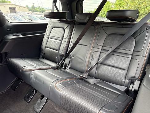 Certified 2024 Lincoln Navigator L Black Label AWD/4WD image 19