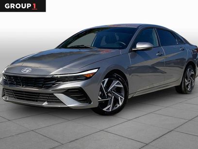 Used 2025 Hyundai Elantra Sport