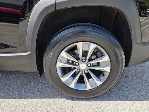 Certified 2025 Chevrolet Equinox LT w/ Safety and Technology Package image 18